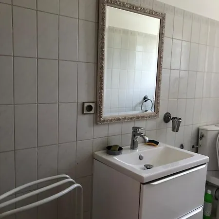 Pansiyon Ou Dans Maison Avec Piscine