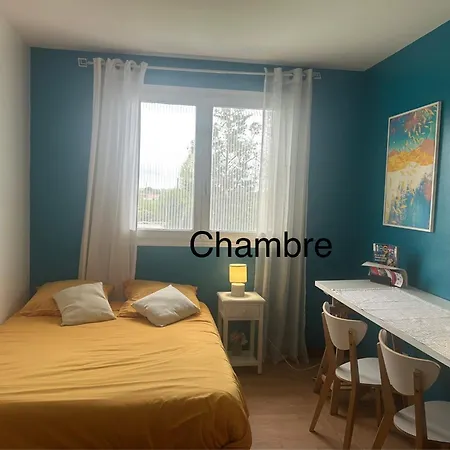 Ou Dans Maison Avec Piscine Quarto em Acomodações Particulares